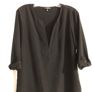 The Limited black tunic-length blouse